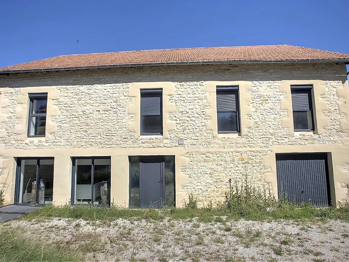 Comfortable Vacation Home In Gourdon